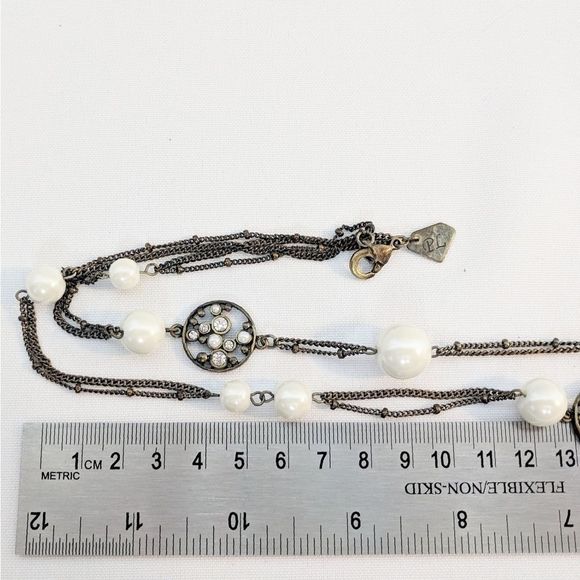 Vintage Multi Chain Necklace with Flower Disks - Picture 2 of 6